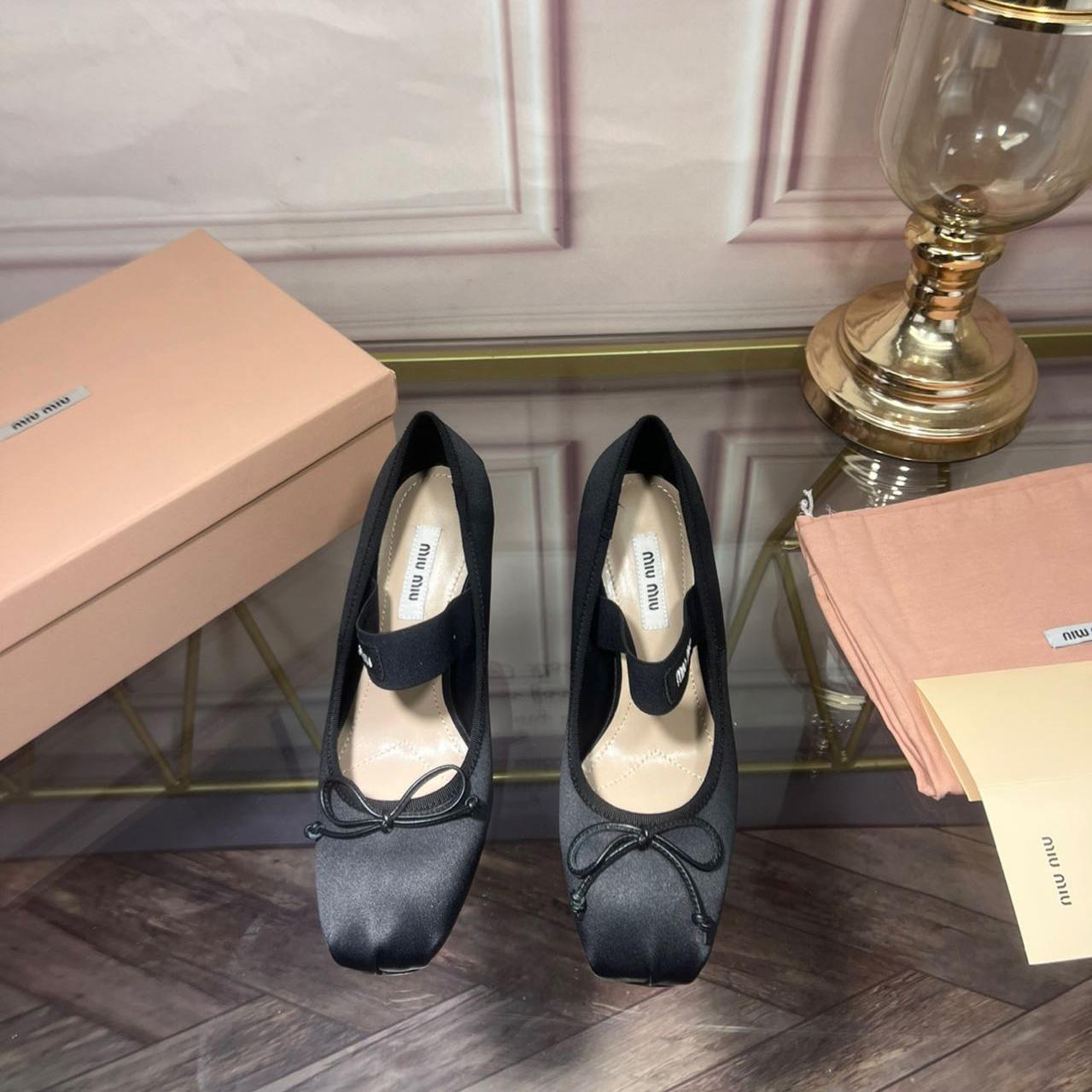 Miu Miu Satin Pumps - DesignerGu