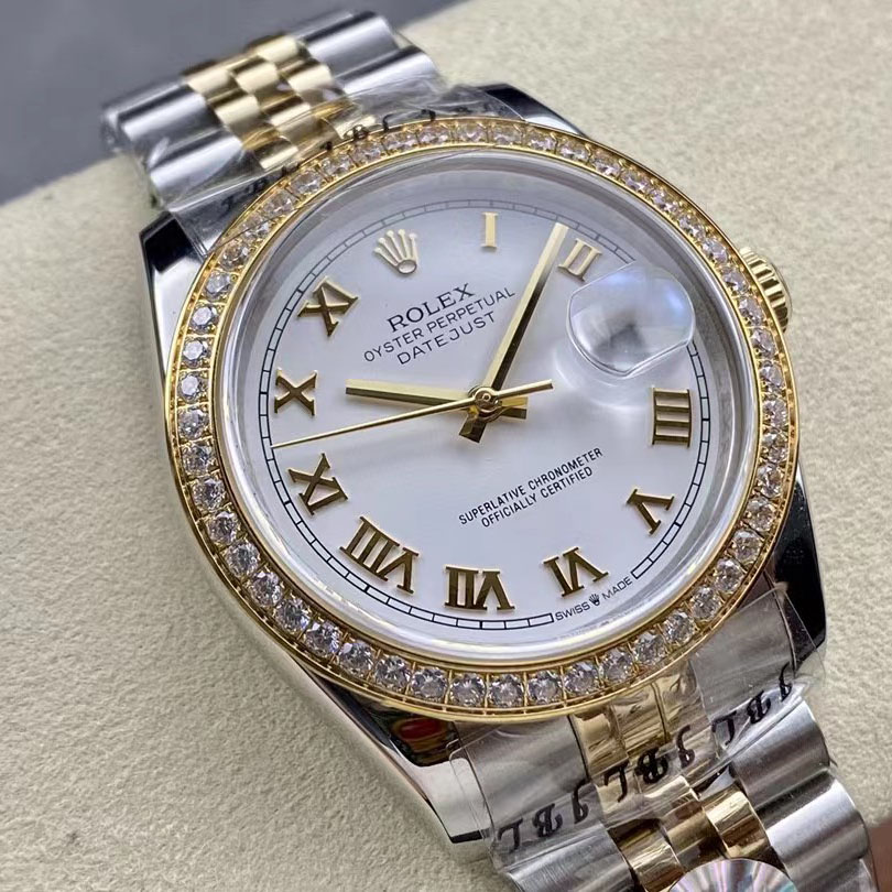 Rolex Datejust Watch - DesignerGu