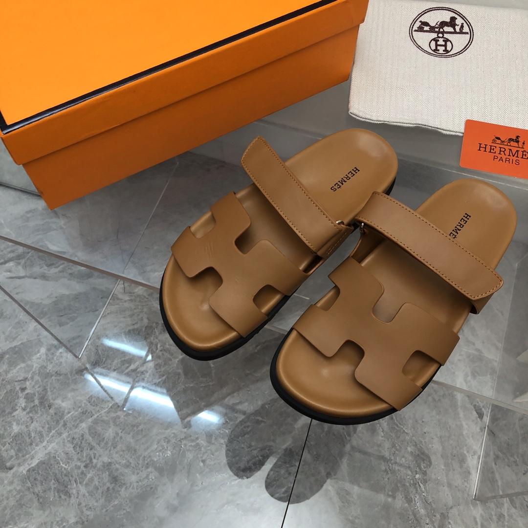 Hermes Authenticated Chypre Sandal Leather - DesignerGu