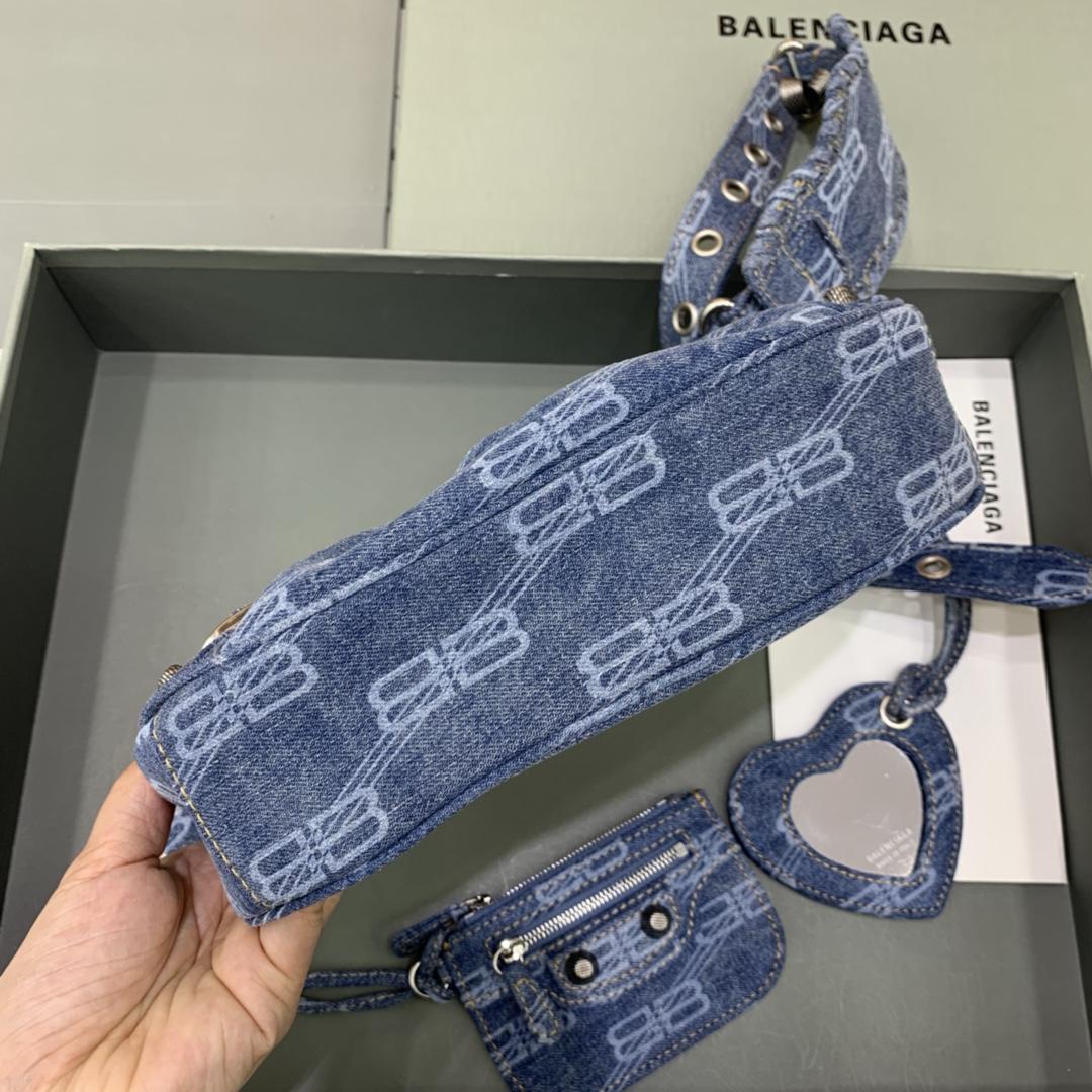 Balenciaga Le Cagole XS Shoulder Bag BB Monogram Bleached Denim In Blue   (26-12-6cm) - DesignerGu