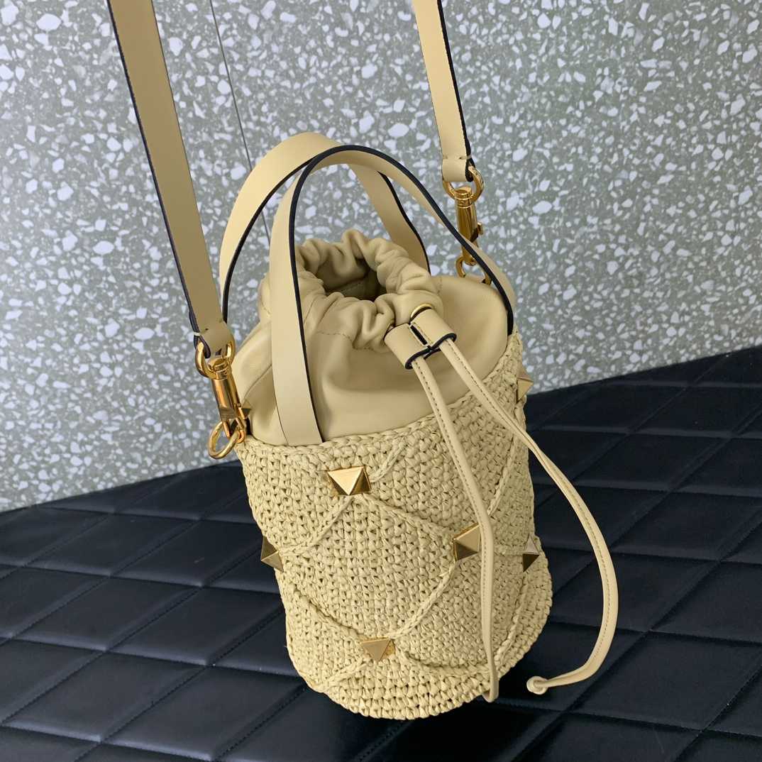 Valenti  Roman Stud Raffia Bucket Bag - DesignerGu