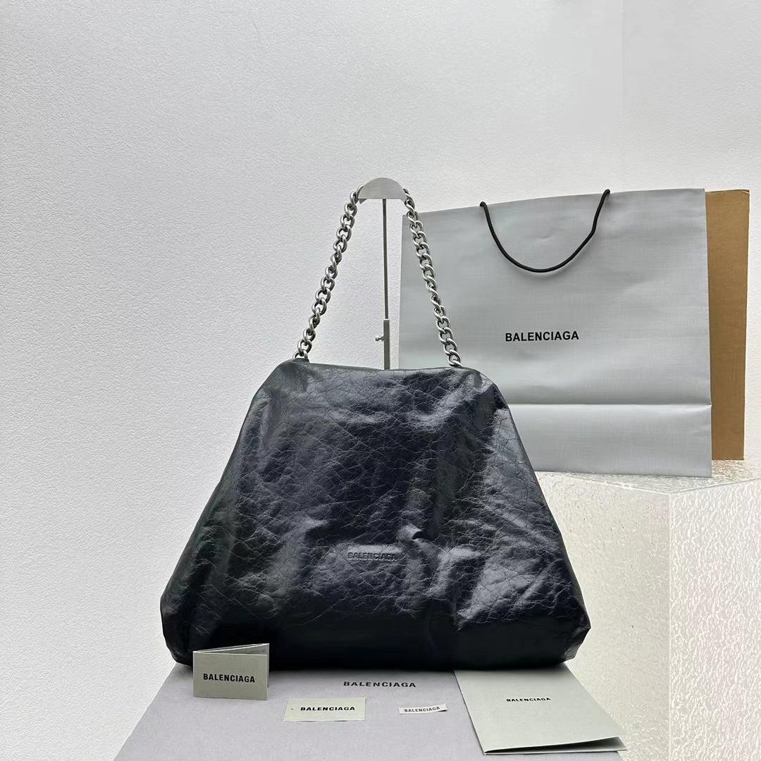 Balenciaga Puffer Large Bag In Black - DesignerGu