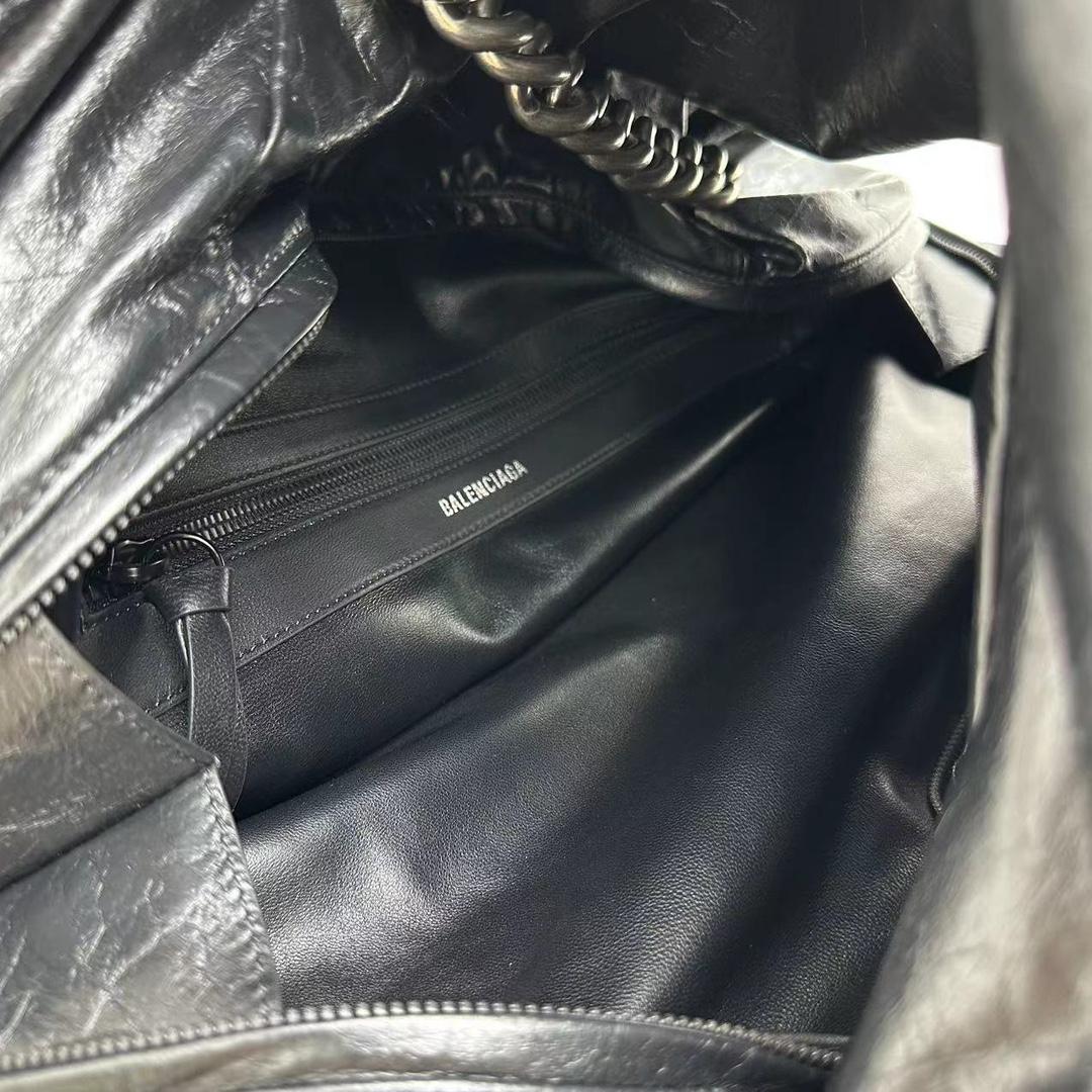 Balenciaga Puffer Large Bag In Black - DesignerGu