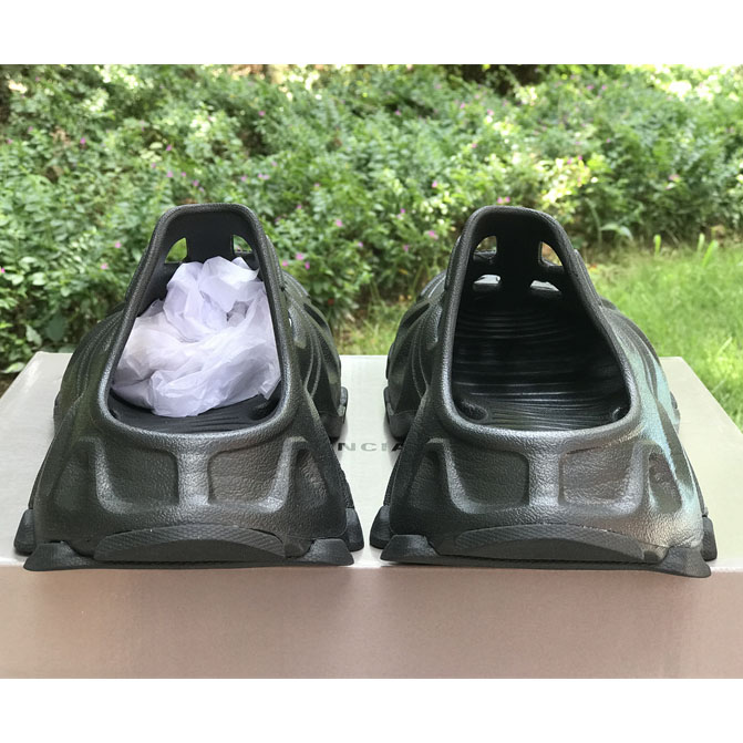 Balenciaga HD Mule In Black  - DesignerGu