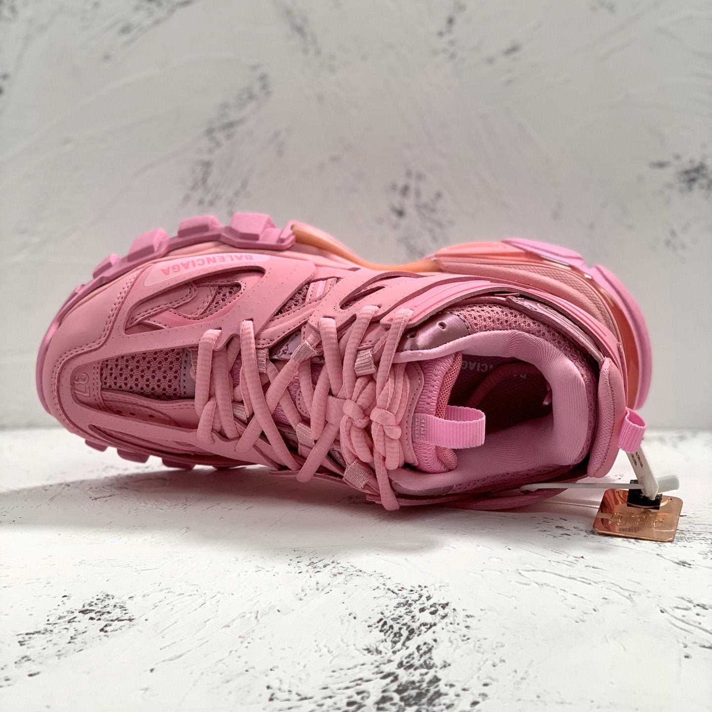 Balenciaga Women's Track Sneaker  - DesignerGu