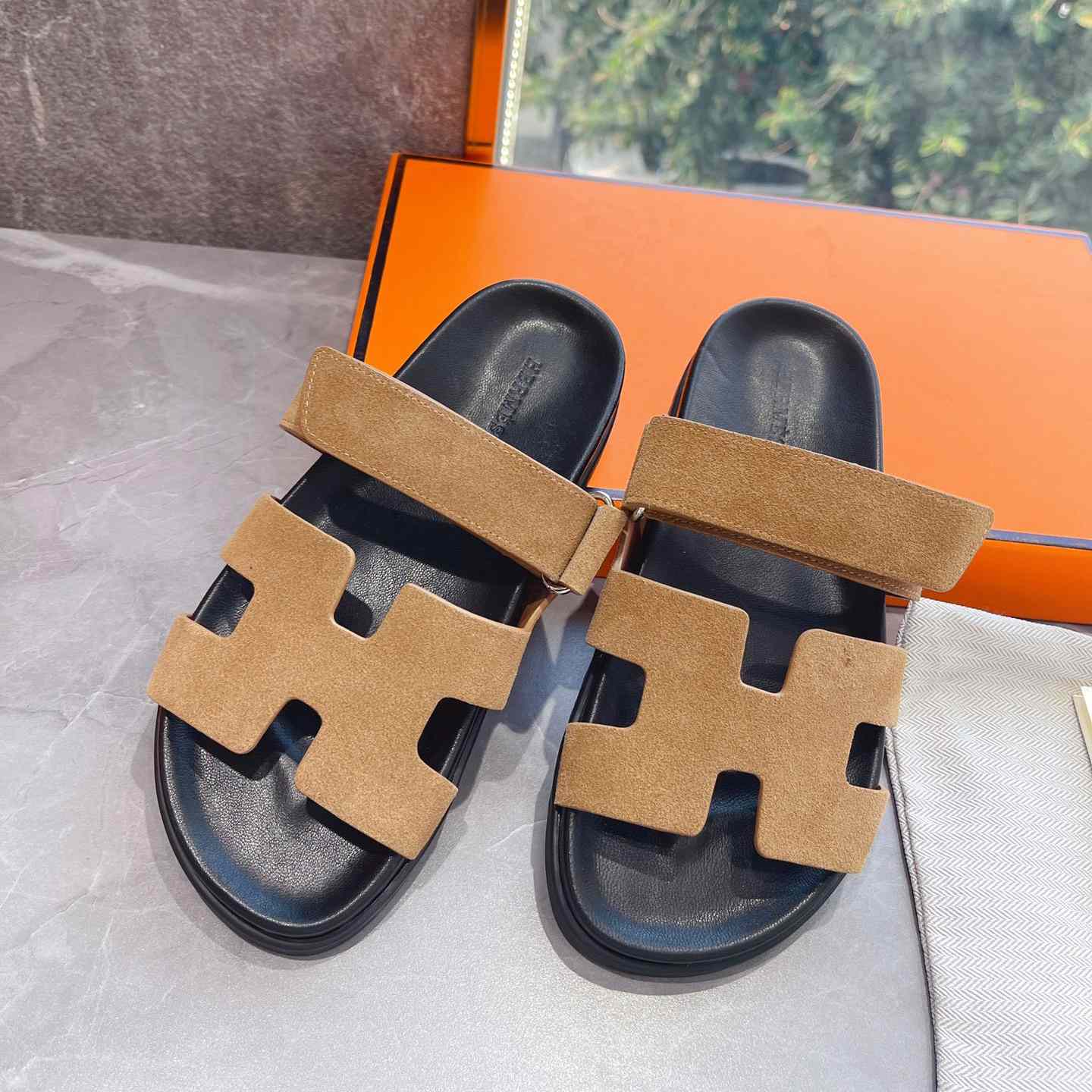 Hermes Authenticated Chypre Sandal  - DesignerGu