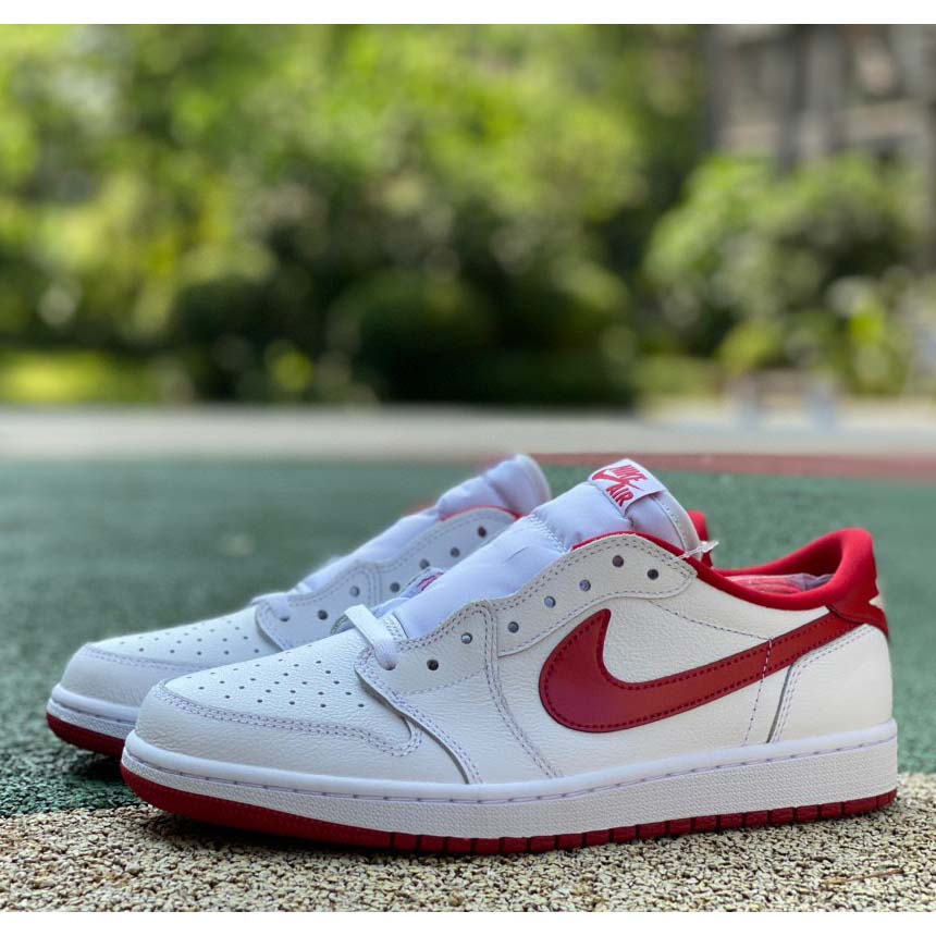 Air Jordan 1 Retro Low Sneaker     705329-101 - DesignerGu