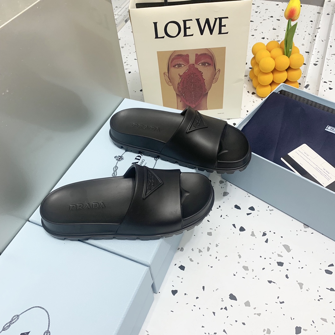 Prada Rubber Sandals  - DesignerGu