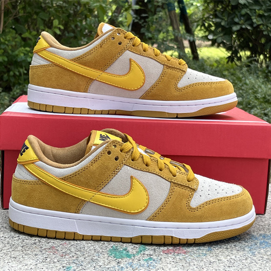 Nike Dunk Low WMNS “Gold Suede” Sneaker       DV7411-200 - DesignerGu