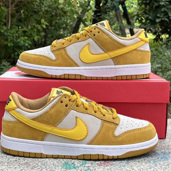 Nike Dunk Low WMNS “Gold Suede” Sneaker       DV7411-200 - DesignerGu