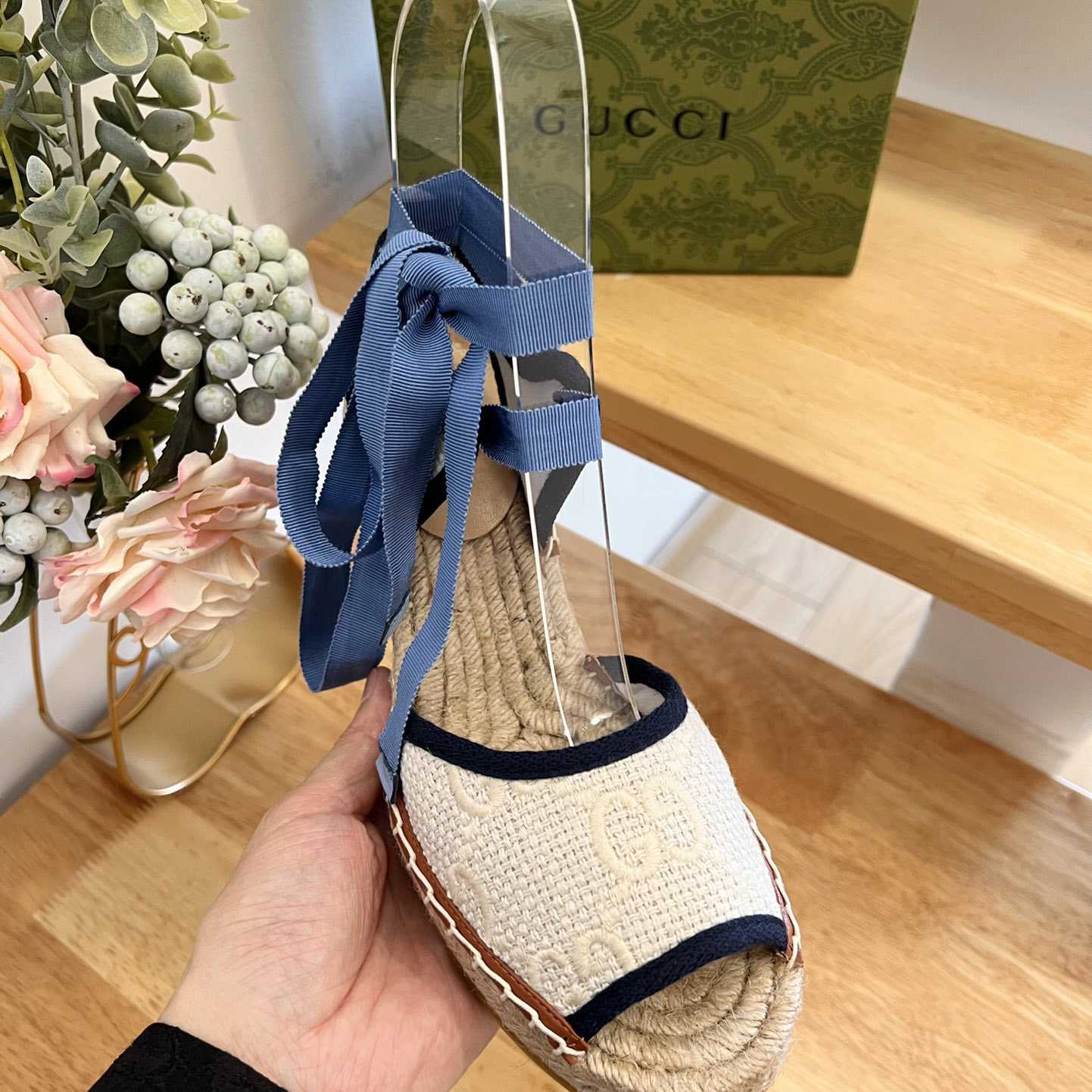 Gucci Women's GG Espadrille - DesignerGu