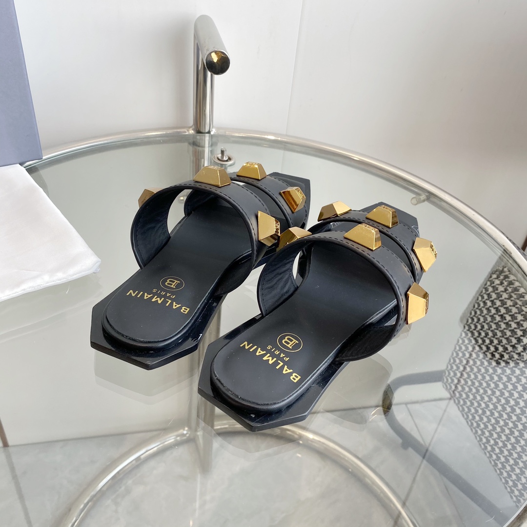 Balmain Ana Studded Leather Slides - DesignerGu