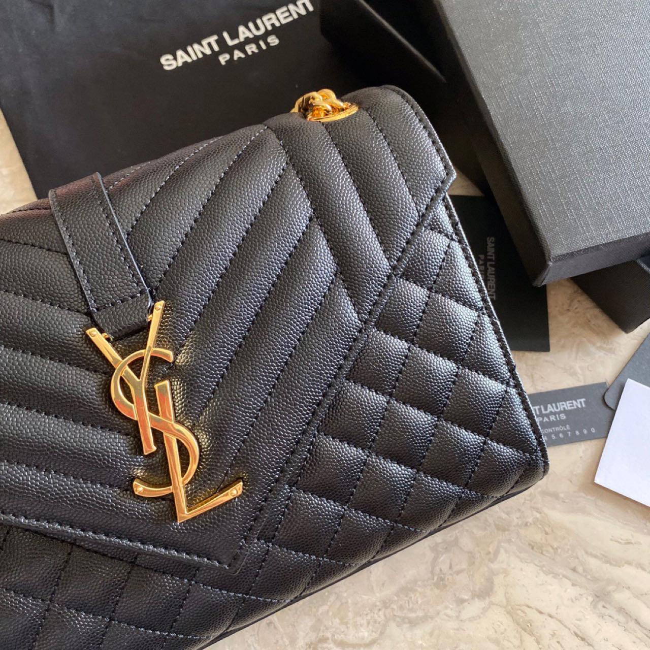 Saint Laurent Shoulder Bag (24-17.5-6cm) - DesignerGu