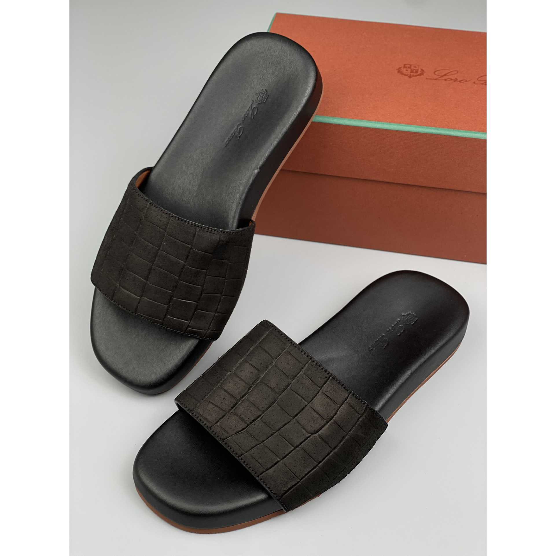 Loro Piana Slide Sandal  - DesignerGu