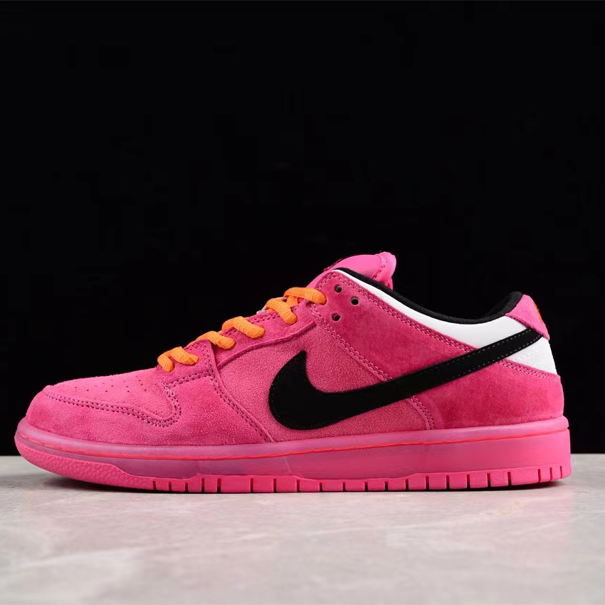 Nike SB Dunk Low Sneakers      FD2631-600 - DesignerGu