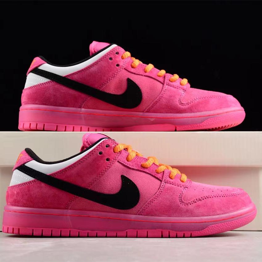 Nike SB Dunk Low Sneakers      FD2631-600 - DesignerGu