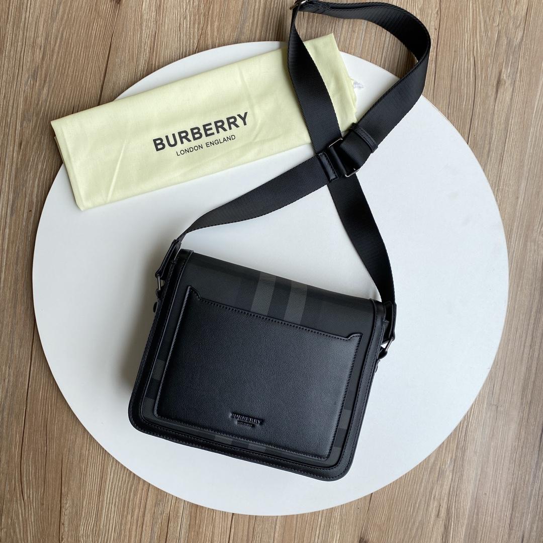 Burberry Small Alfred Messenger Bag - DesignerGu