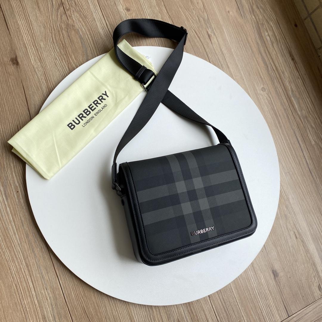 Burberry Small Alfred Messenger Bag - DesignerGu