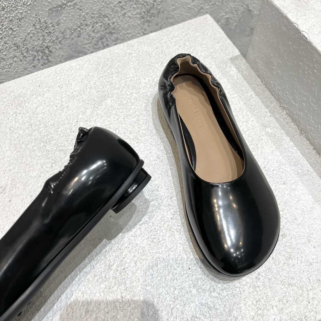 Bottega Veneta Atomic Ballerina Flat - DesignerGu