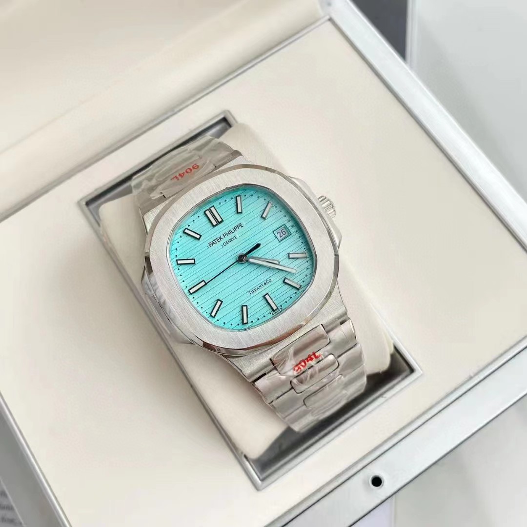 Patek Philippe Nautilus 5711 Tiffany Blue Replica - DesignerGu