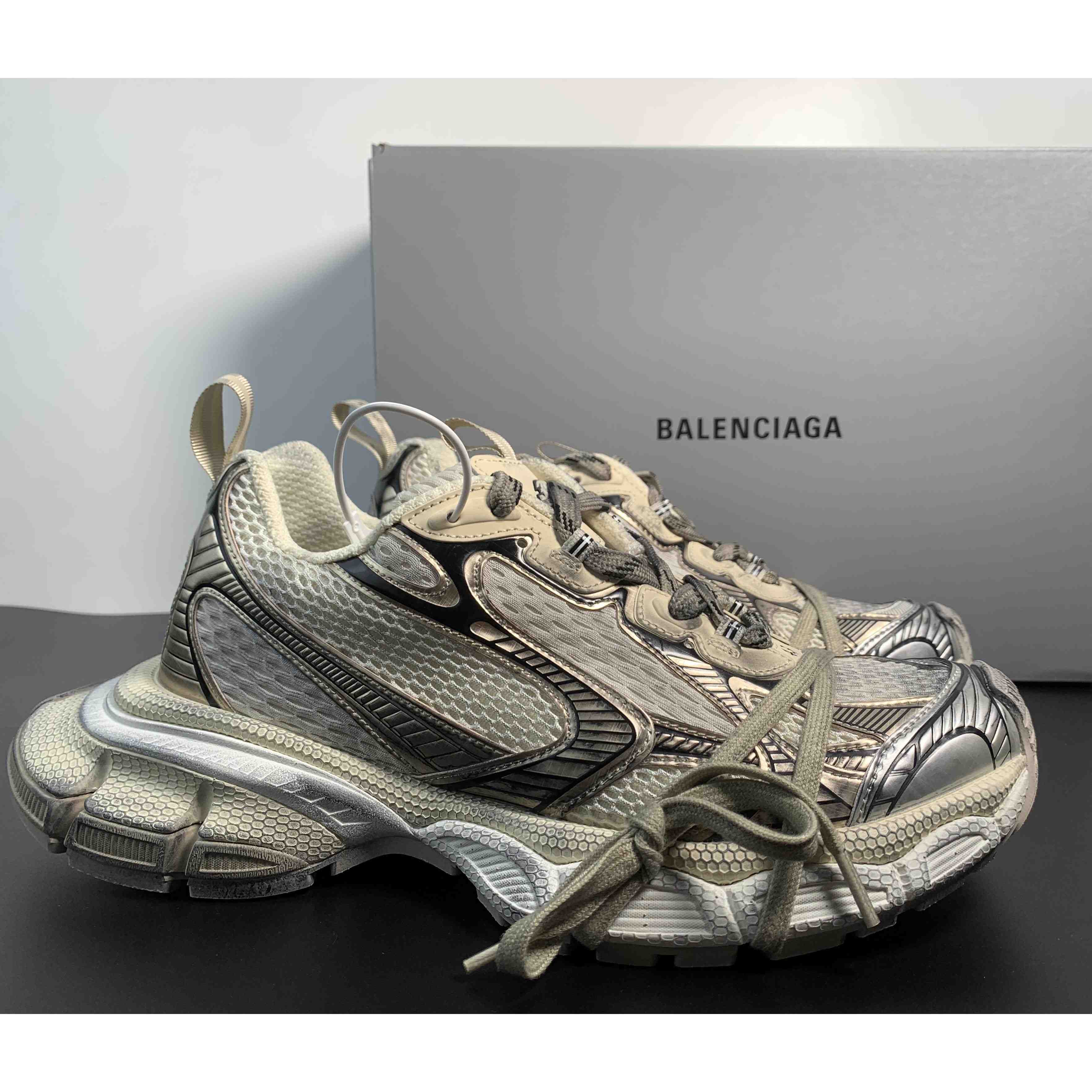 Balenciaga 3XL Trainers - DesignerGu