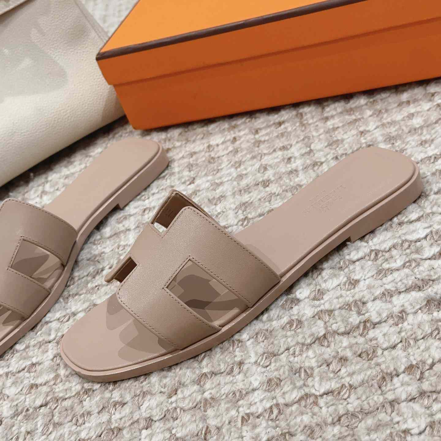 Hermes Oran Sandal - DesignerGu