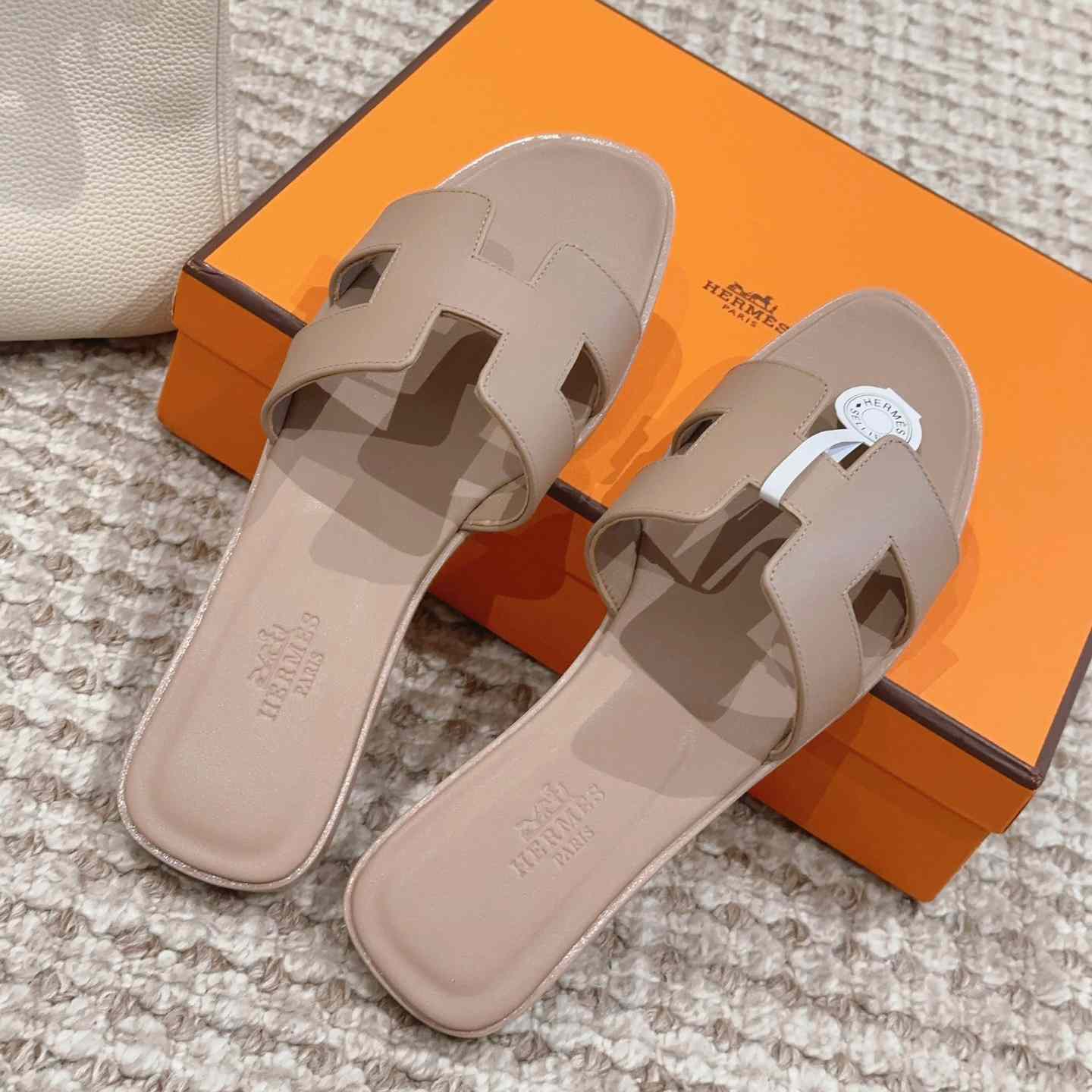 Hermes Oran Sandal - DesignerGu