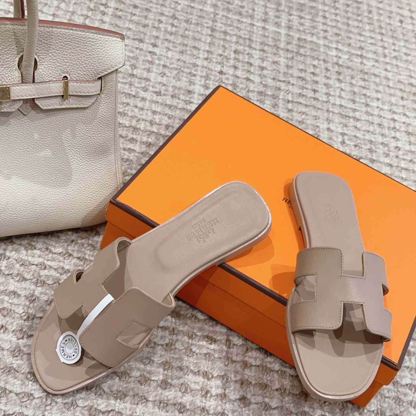 Hermes Oran Sandal - DesignerGu