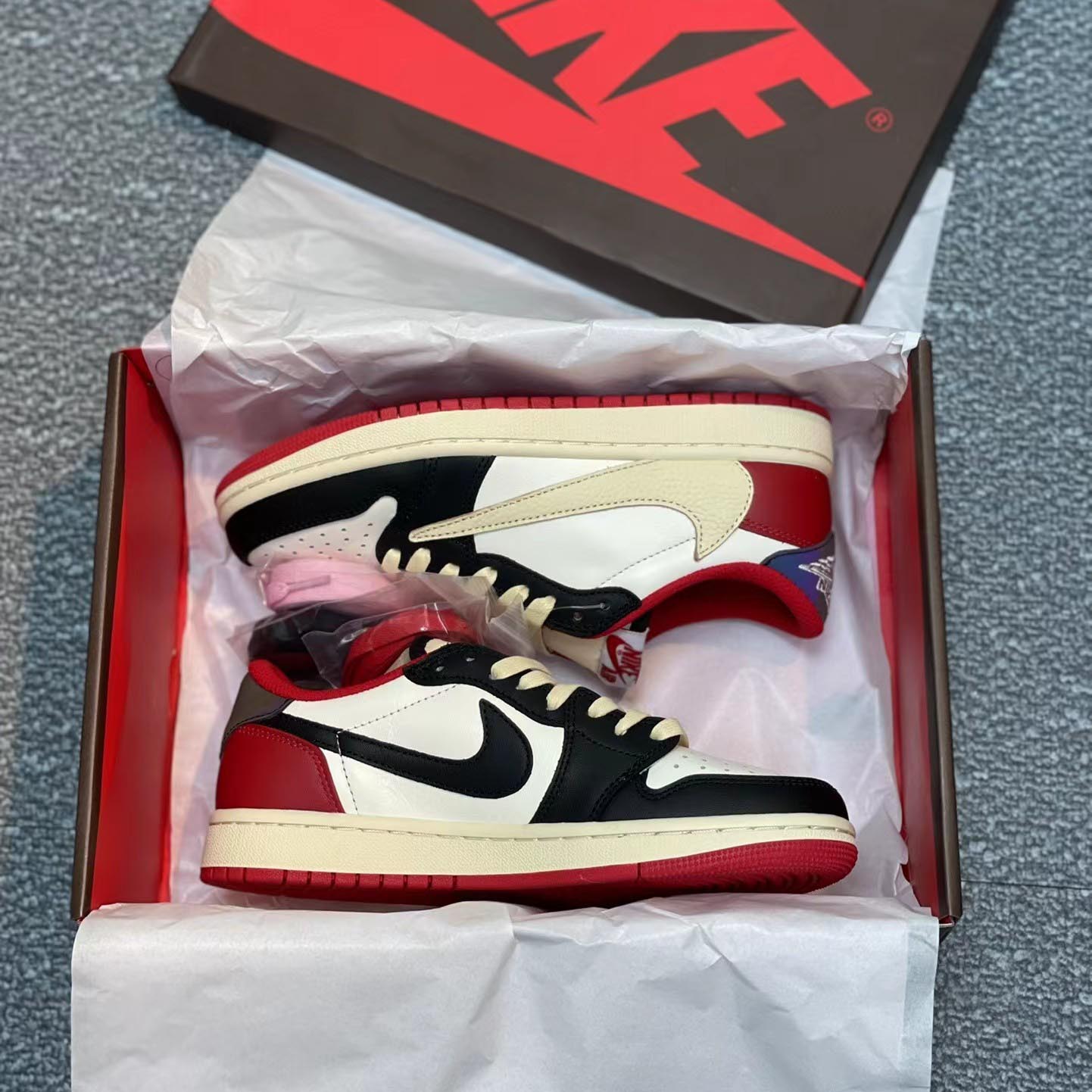 Travis Scott x Air Jordan 1 Low AJ1 Sneaker   cp4275-125 - DesignerGu