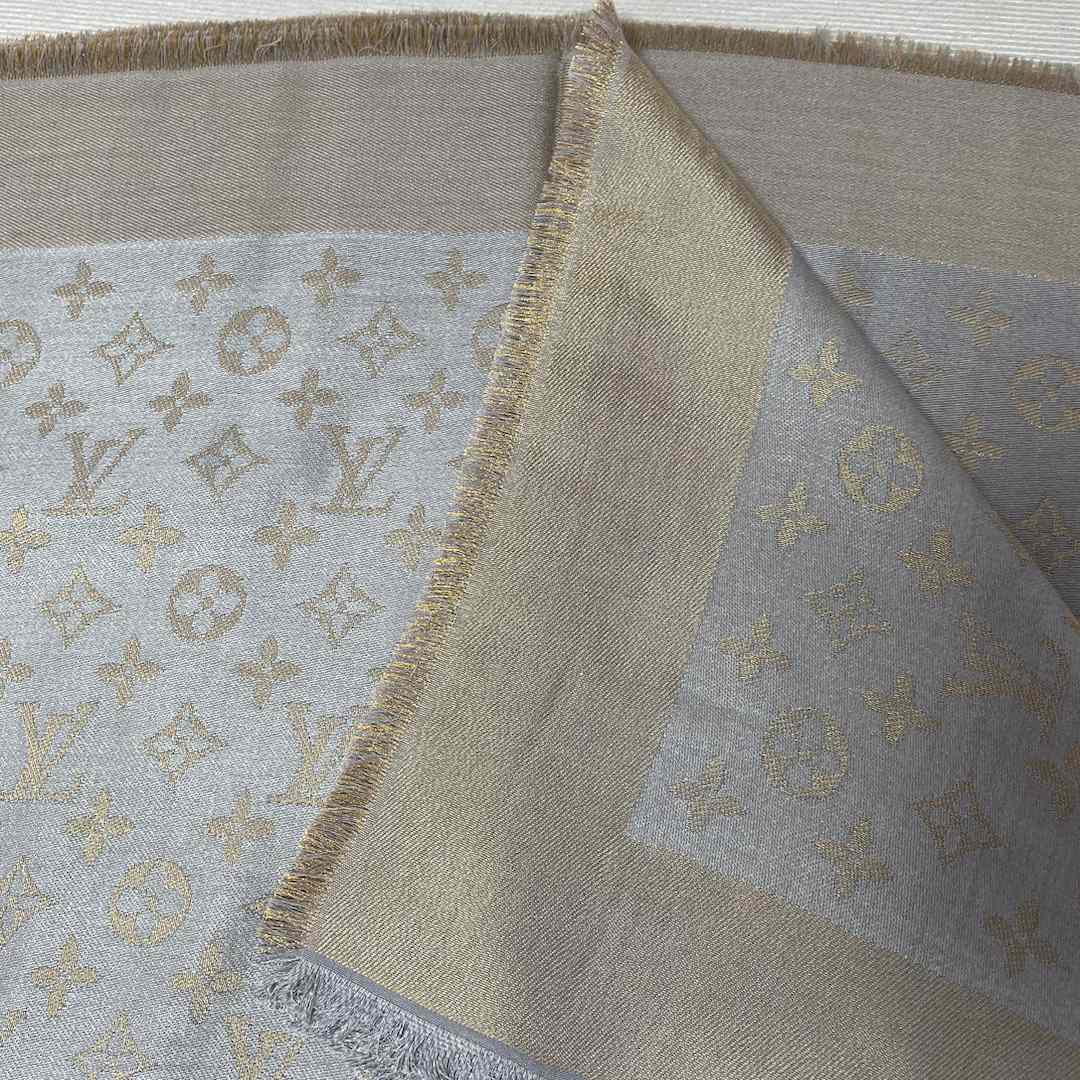 Louis Vuitton Silk Scarf Monogram Shine - DesignerGu