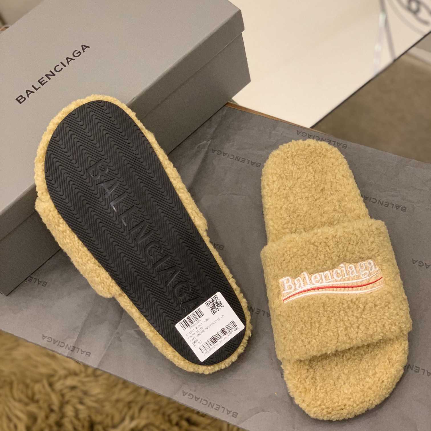 Balenciaga Terry Slide Sandal - DesignerGu