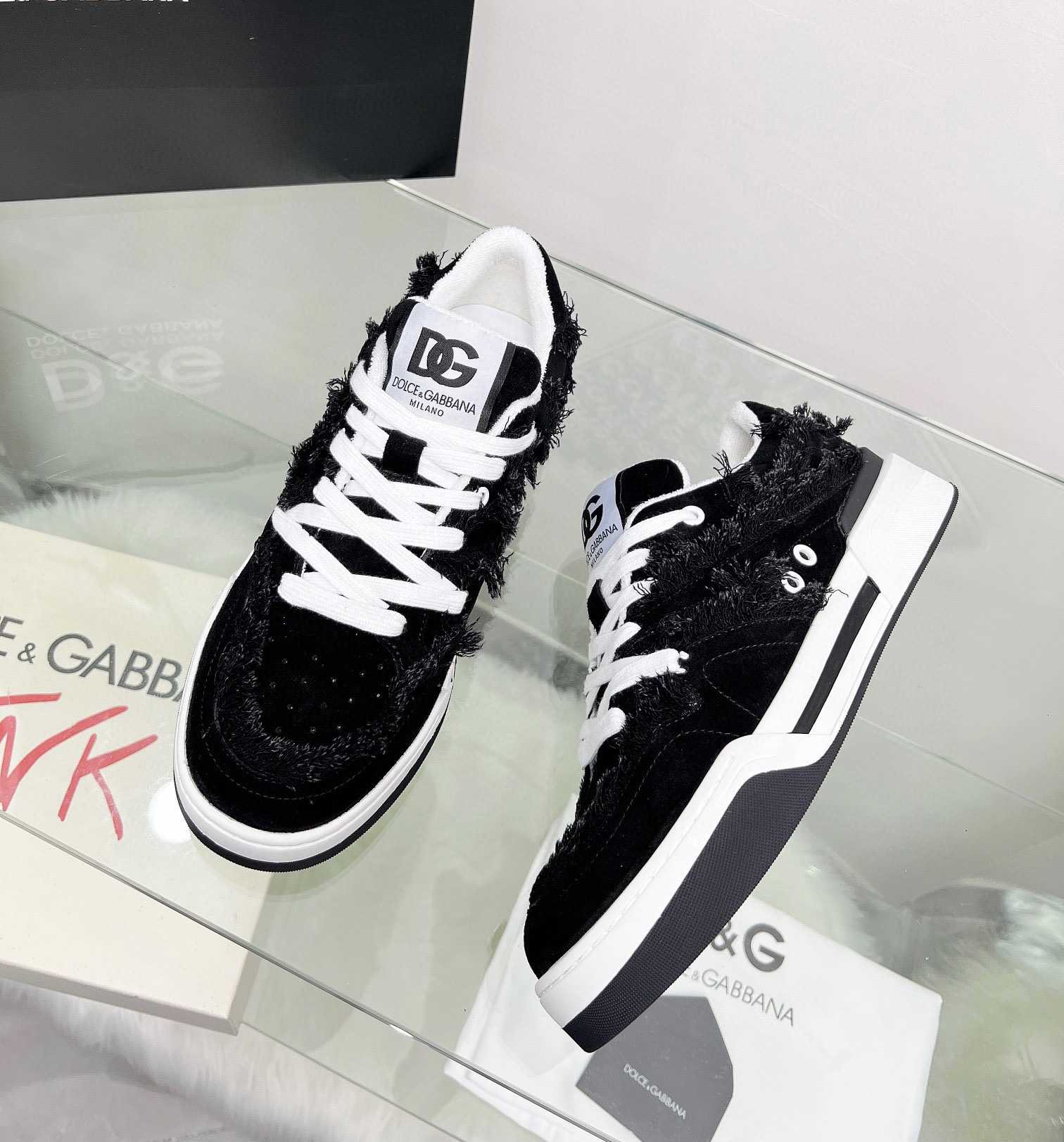 Dolce & Gabbana Denim New Roma Sneakers - DesignerGu