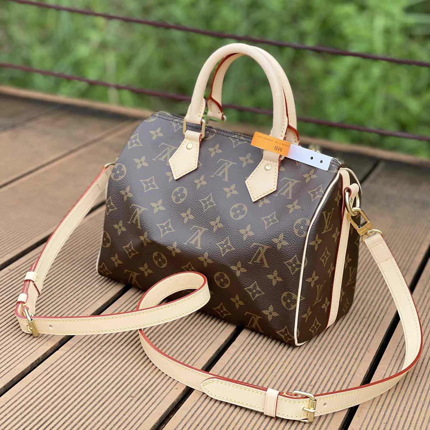 Louis Vuitton Speedy Bandoulière 25   M41113 - DesignerGu