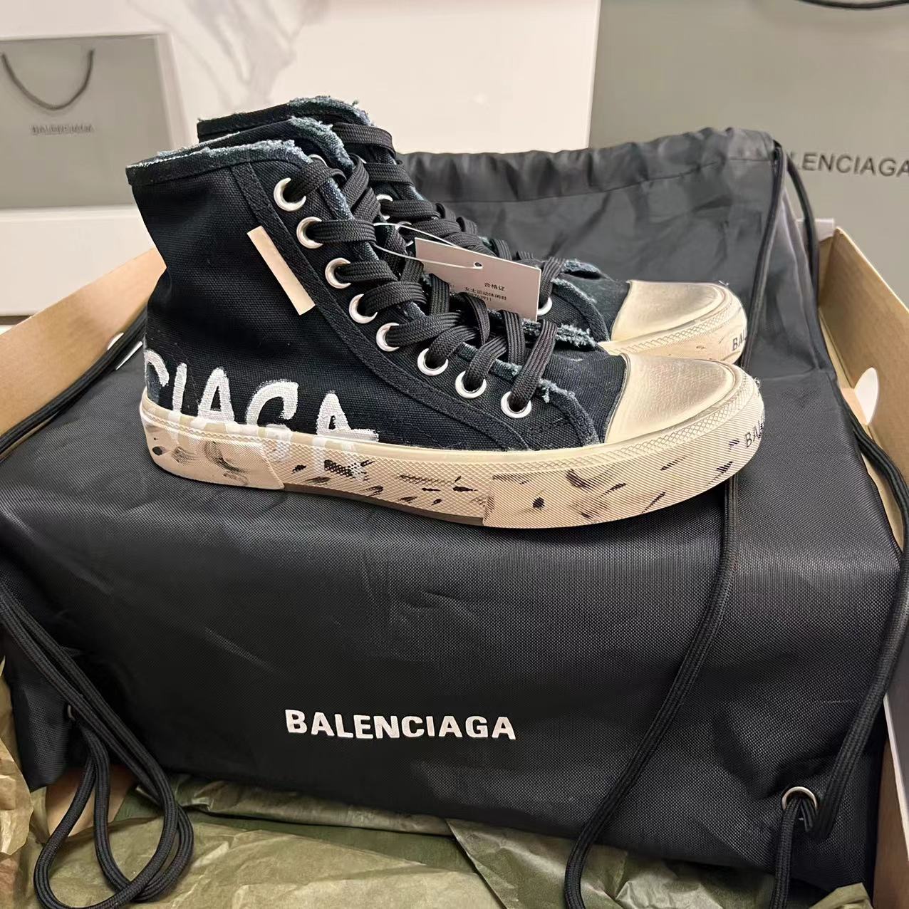 Balenciaga Paris High Top Graffiti Sneaker In Black - DesignerGu