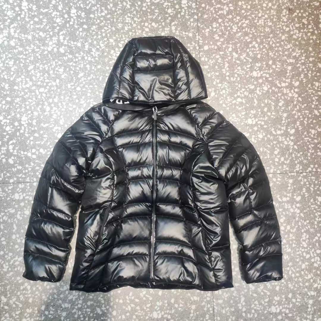 Moncler Narlay Short Down Jacket - DesignerGu