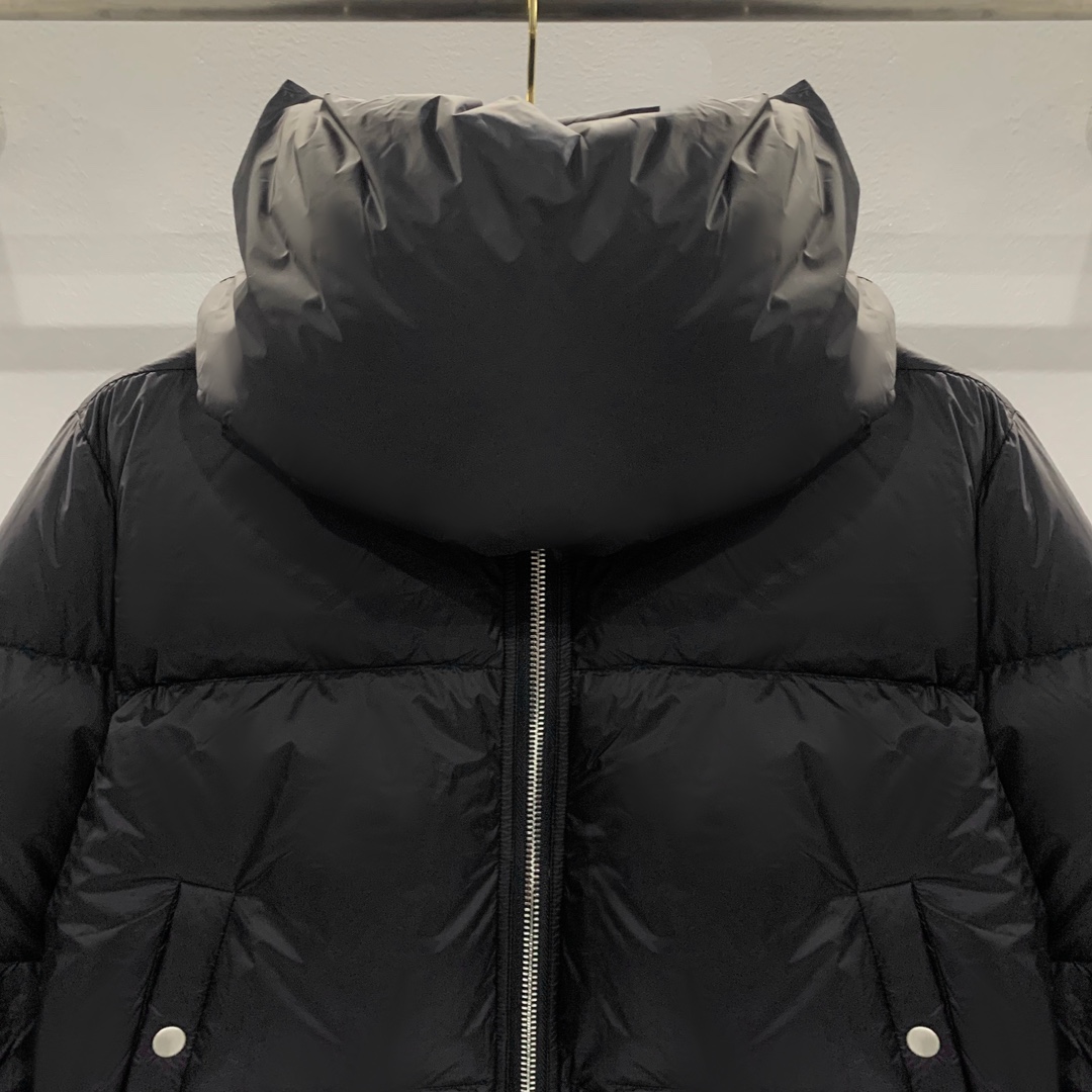 Rick Owens FW23 Luxor Funnel Neck Jkt In Black - DesignerGu