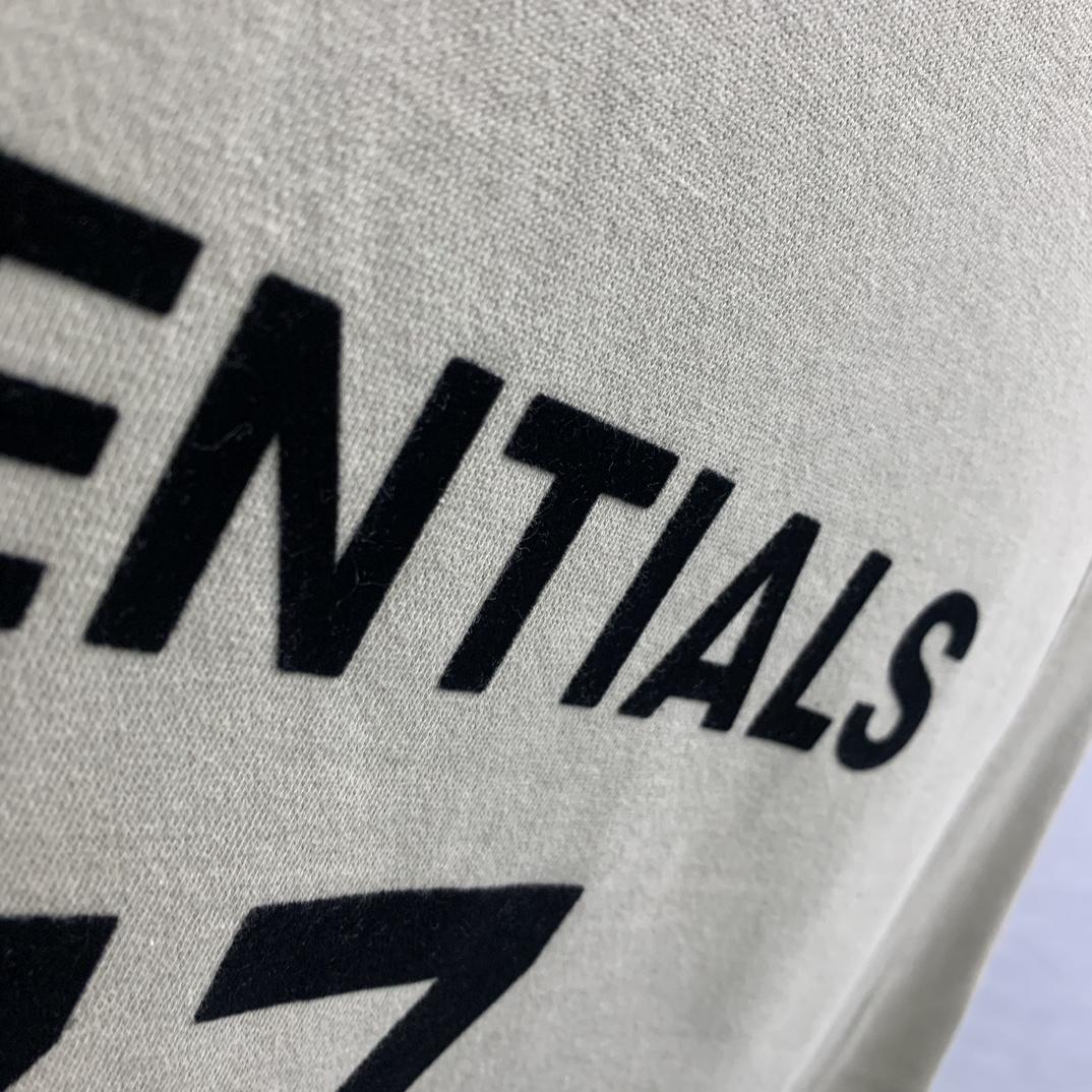 Fear of God Essentials 77 Sweatshirt - DesignerGu