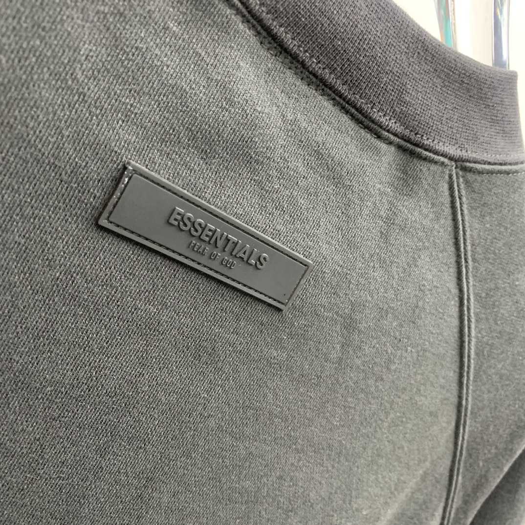 Fear of God Essentials 77 Sweatshirt - DesignerGu