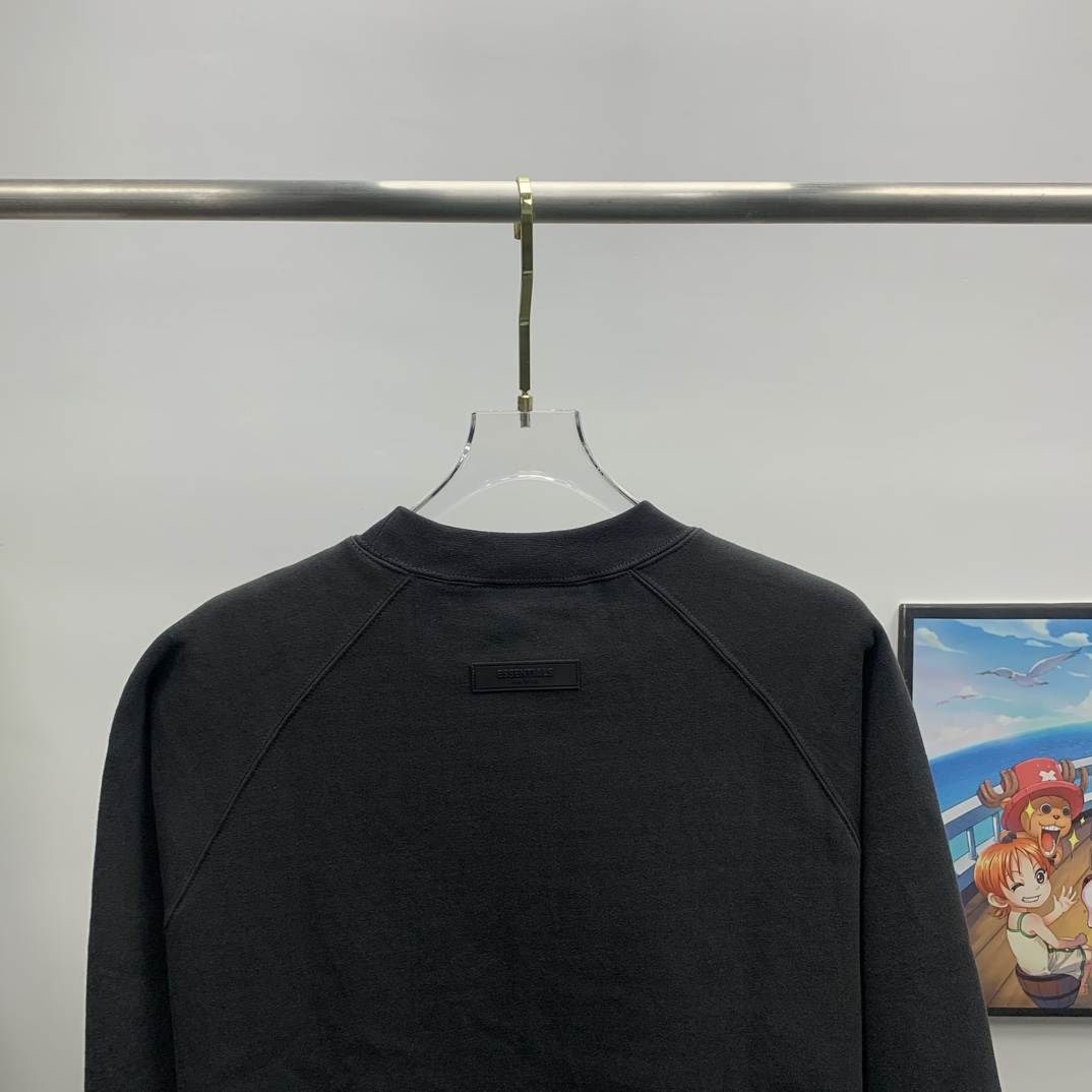 Fear of God Essentials 77 Sweatshirt - DesignerGu