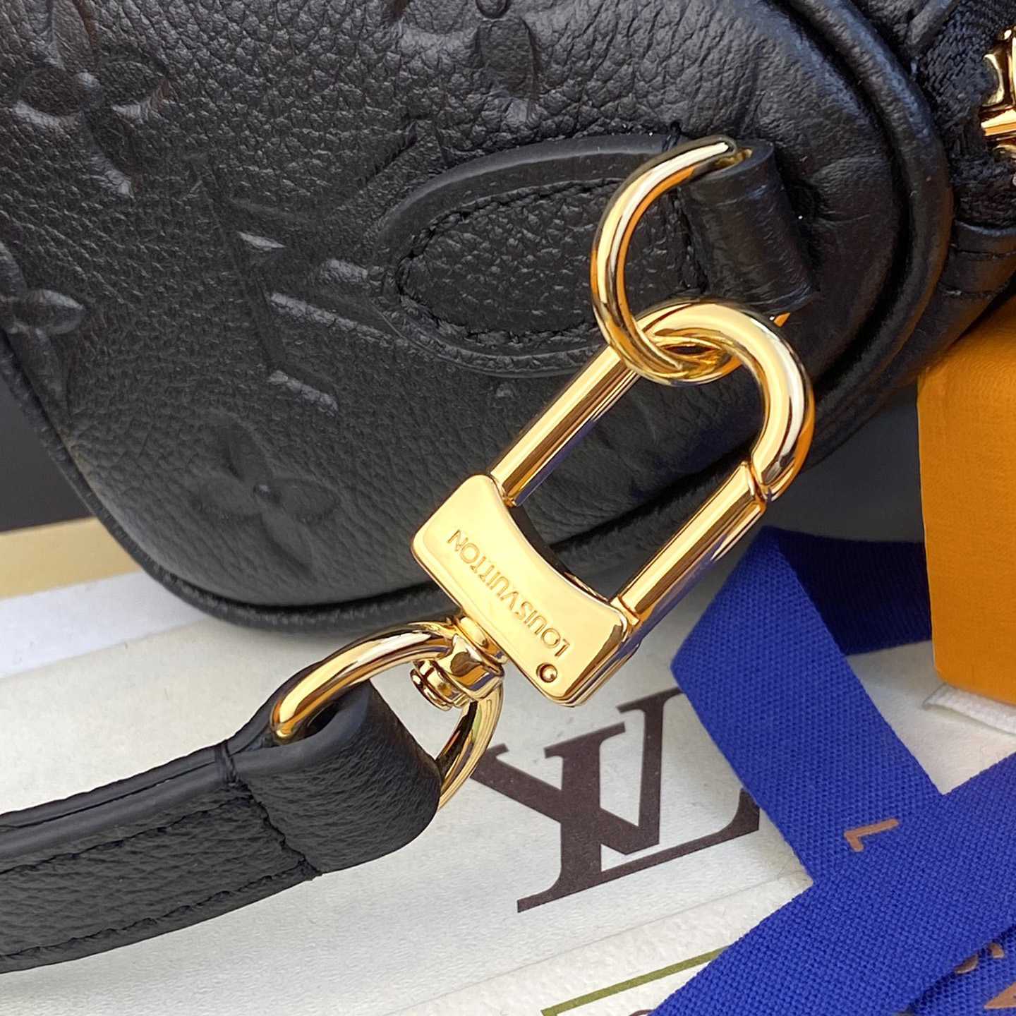 Louis Vuitton Nano Speedy (16-10-7.5cm)       M82450 - DesignerGu