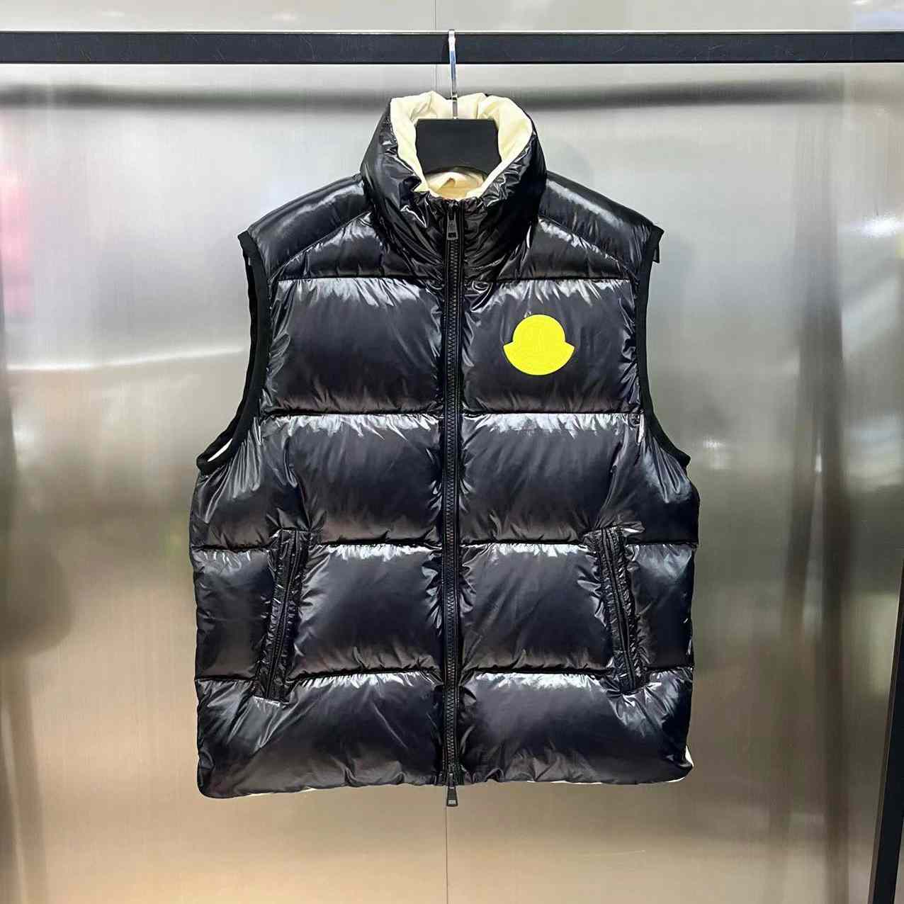 Moncler Sumido Down Vest - DesignerGu