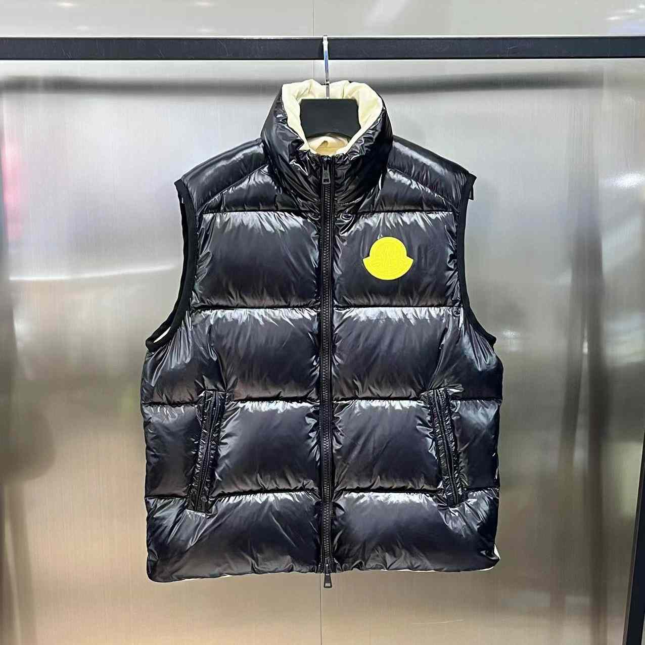 Moncler Sumido Down Vest - DesignerGu