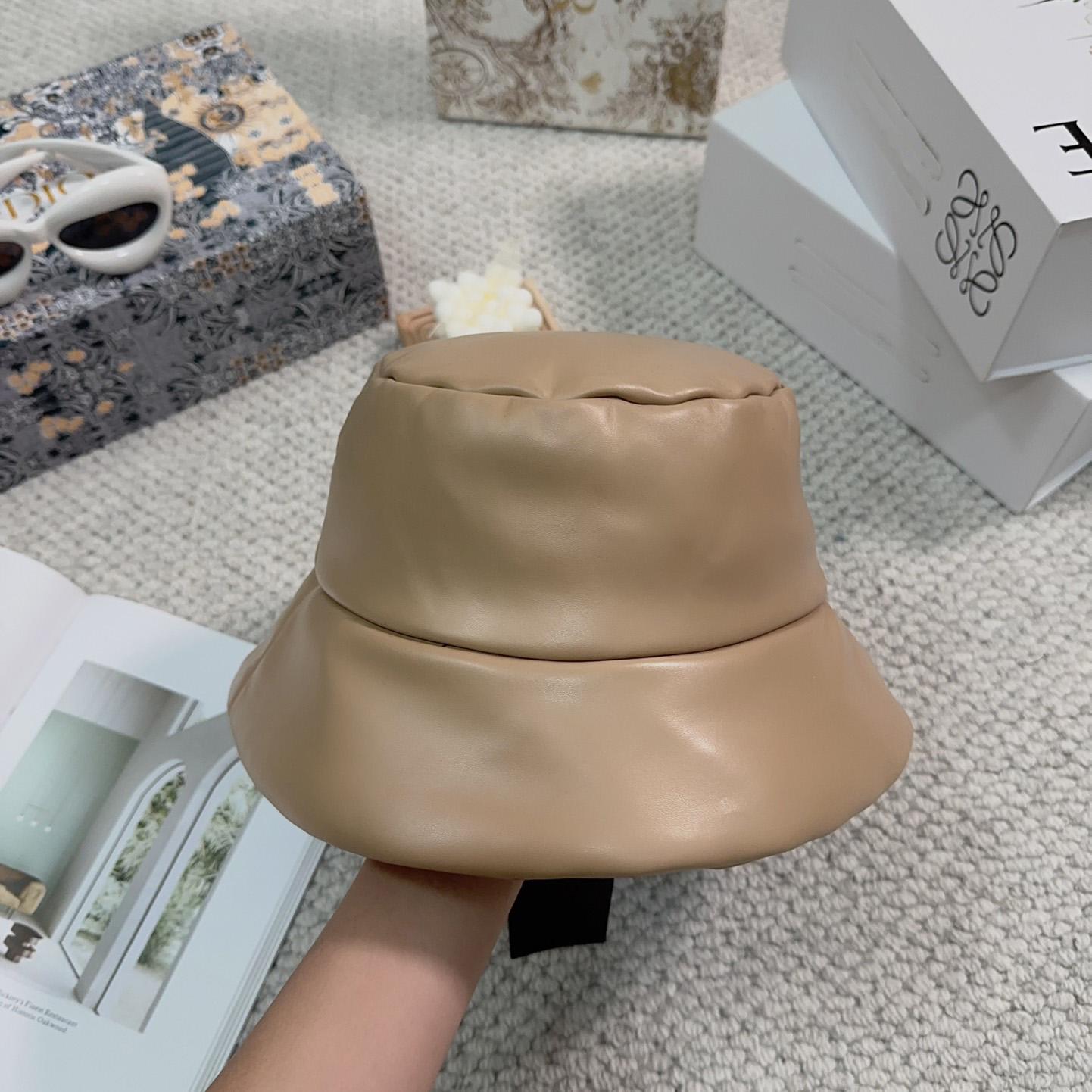 Prada Enamelled-logo Leather Bucket Hat - DesignerGu