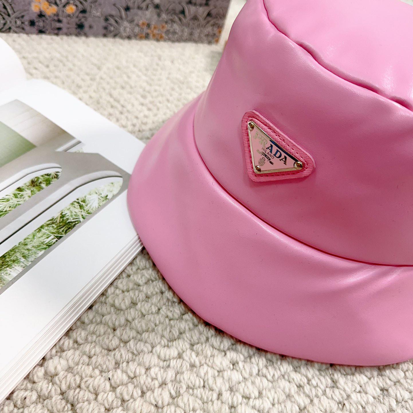 Prada Enamelled-logo Leather Bucket Hat - DesignerGu