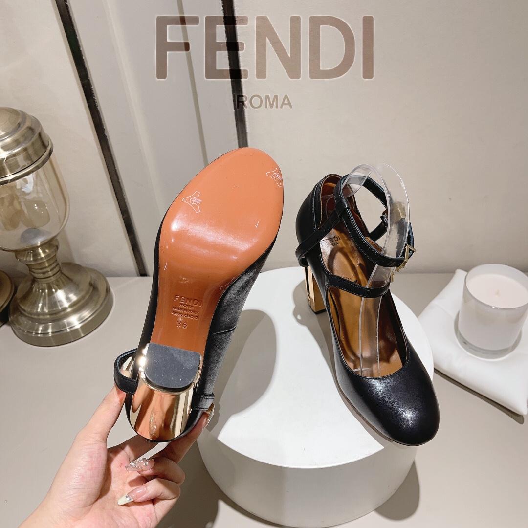 Fendi Delfina Black Leather High-heeled Court Shoes - DesignerGu