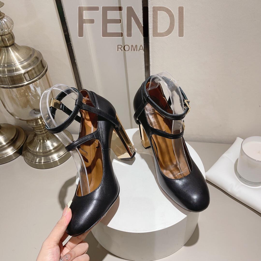 Fendi Delfina Black Leather High-heeled Court Shoes - DesignerGu