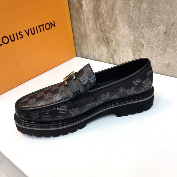 Louis Vuitton Major Loafer - DesignerGu