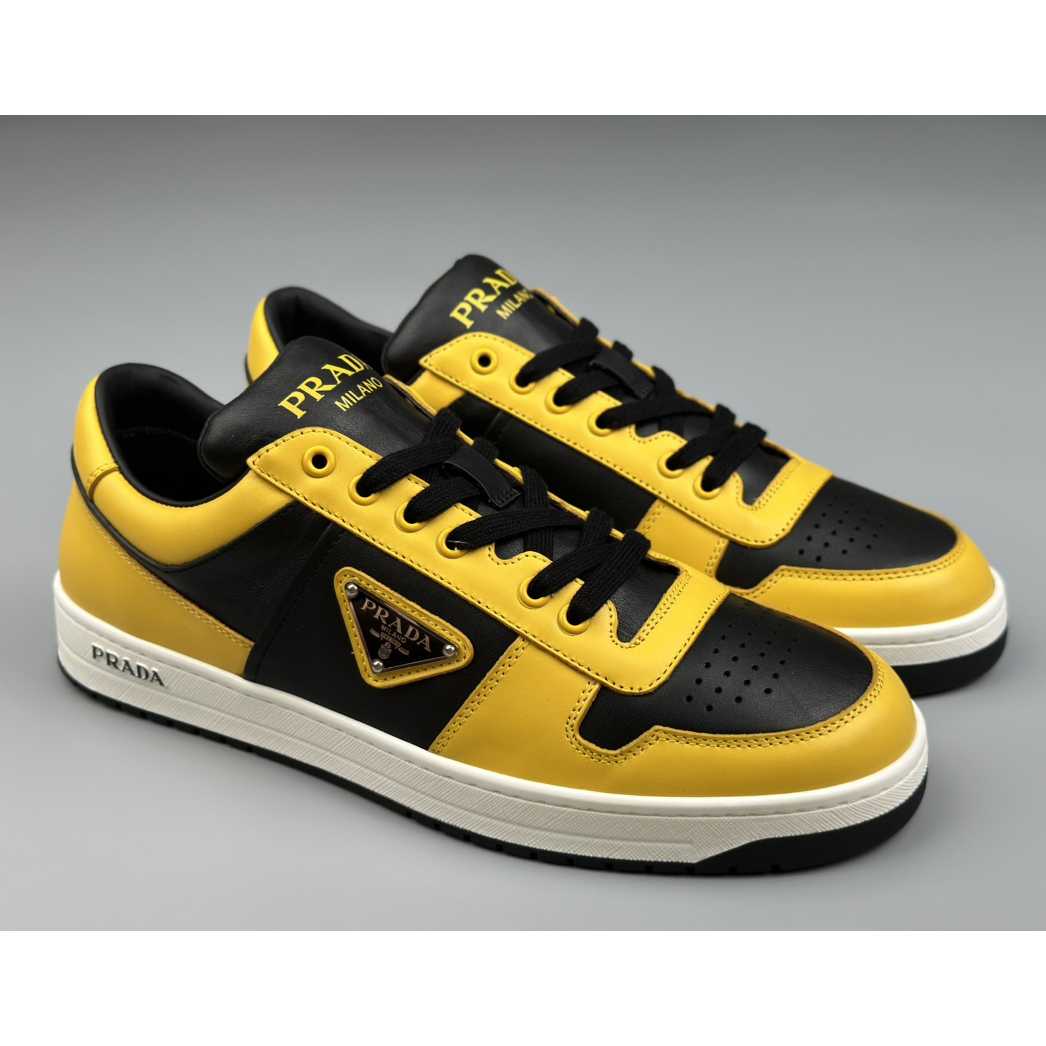 Prada Downtown Logo-plaque Leather Sneakers - DesignerGu