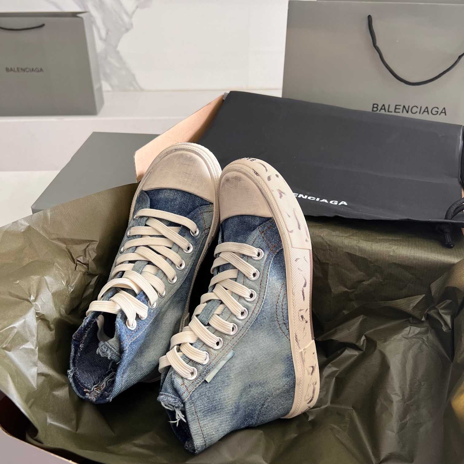 Balenciaga Paris High Top Sneaker In Blue - DesignerGu