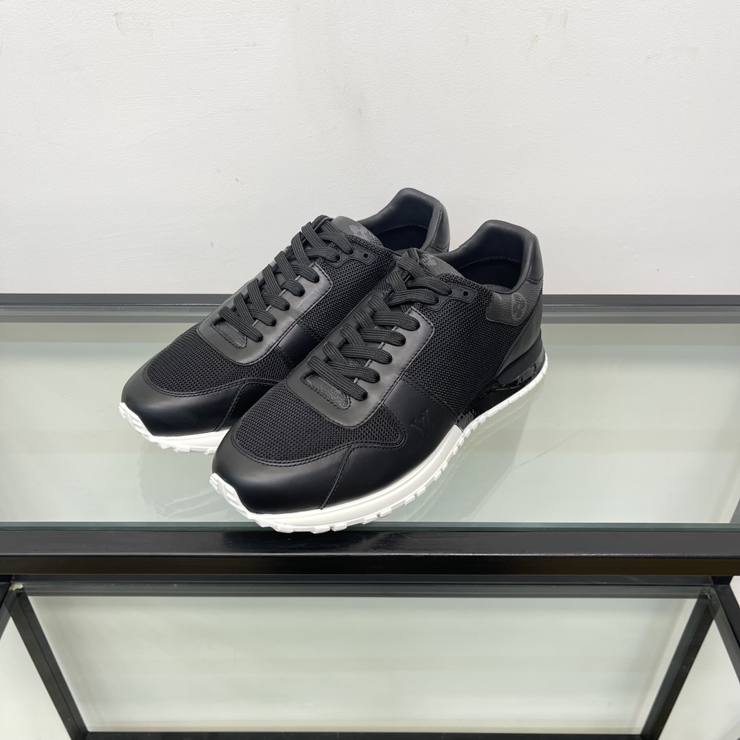 Louis Vuitton Run Away Sneaker        1AANN3 - DesignerGu